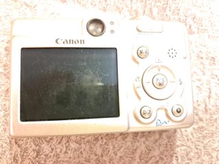 Canon Ixus 30