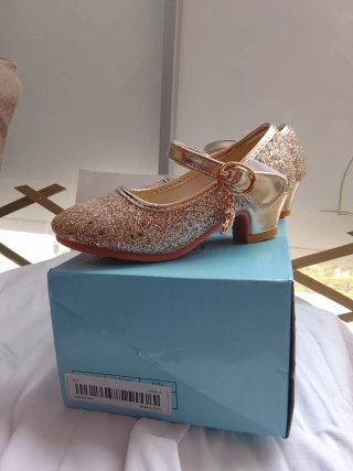 Zapatos tacón niña brillantes dorados Talla 26
