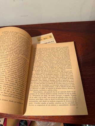 Libro RTV 21 La Señorita de Trevélez - Carlos Arni