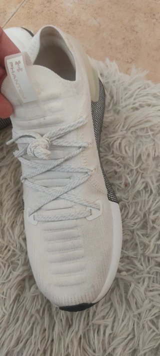 Zapatillas Under Armour HOVR Blancas