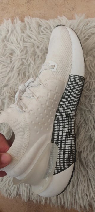 Zapatillas Under Armour HOVR Blancas