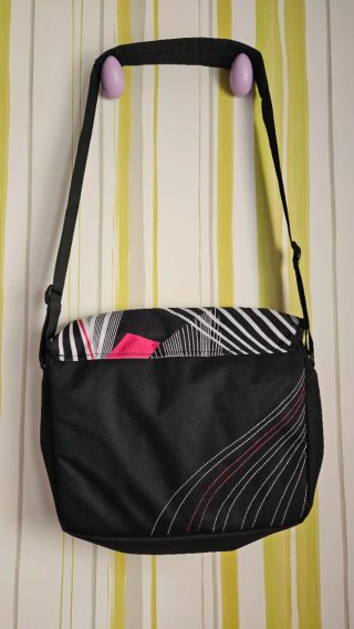 Bandolera O'Neill Negra Ordenador/Apuntes