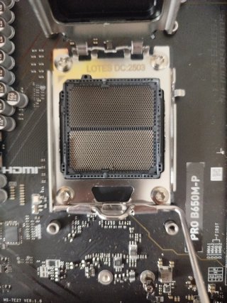 Placa Base MSI PRO B650M-P
