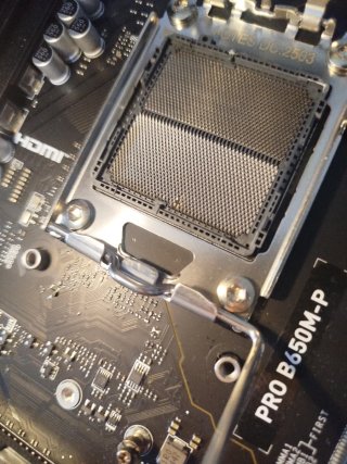Placa Base MSI PRO B650M-P