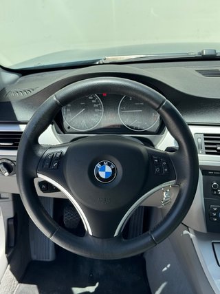 BMW Serie 3 320d E92 - ÚNICO DUEÑO