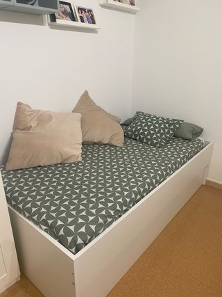 Cama nido blanca, con somier, completamente nueva