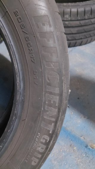 Neumáticos 205/55/17