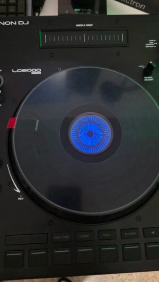 2 x Denon DJ LC6000 Prime