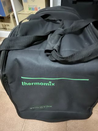 Thermomix TM5 en perfecto estado. Accesorios