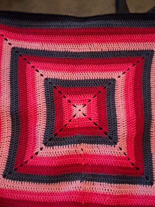Borsa fatta a mano quadrata rosa e grigia