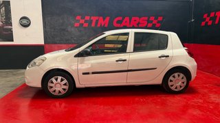 Renault Clio 2010 “130.000KM SOLO ITV 2027”