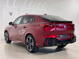 BMW iX2 xDrive30 313cv M Sport