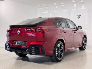 BMW iX2 xDrive30 313cv M Sport
