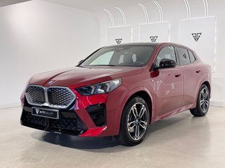 BMW iX2 xDrive30 313cv M Sport
