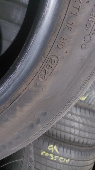 Neumáticos 215/55/17