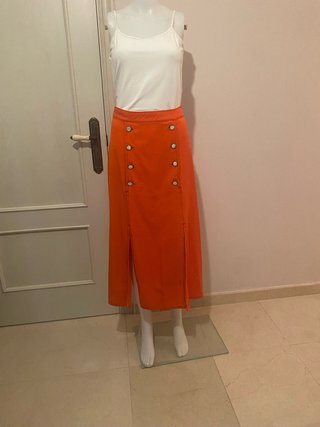 Falda midi naranja botones talla s