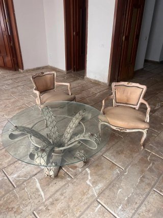 Mesa cristal y 2 sillones vintage