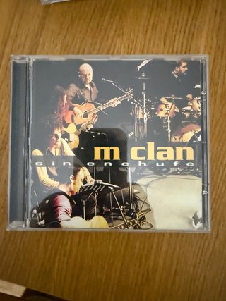CD M Clan Sin Enchufe