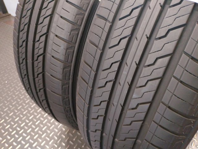 Neumáticos de ocasión 215/60 R17 96H