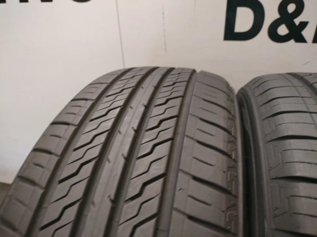 Neumáticos de ocasión 215/60 R17 96H