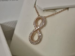 Swarovski Collana e Orecchini Infinito