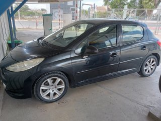 Peugeot 207 2006