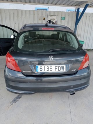 Peugeot 207 2006