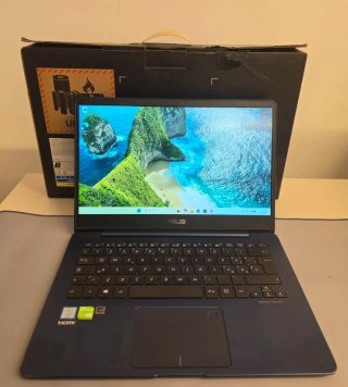 Asus ZenBook UX430U - SSD 256GB Blu Scuro