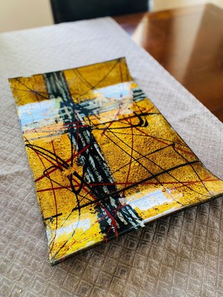 Plato decorativo arte abstracto
