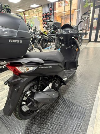 SYM Symphony SR 125 CBS Negra