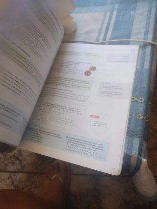 Matemàtiques aplicades a les Ciències Socials I...
