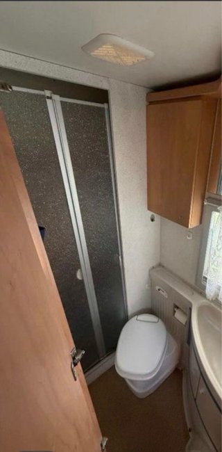 Autocaravana perfilada - Bürstner t615 Privilege