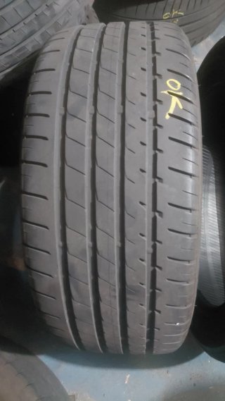Neumáticos 235/45/17