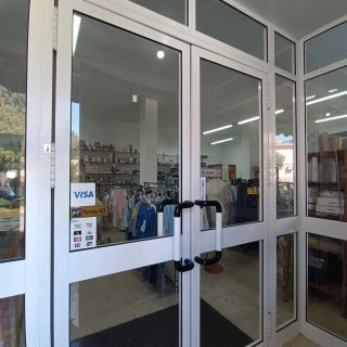 Cierre aluminio y cristales