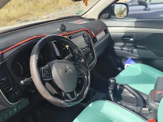 Mitsubishi Outlander 2015