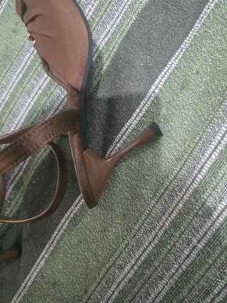 Sandalias T39 tacón fino alto