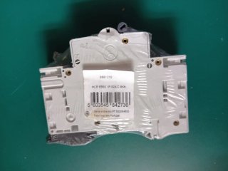 Interruptor Automático GE C32