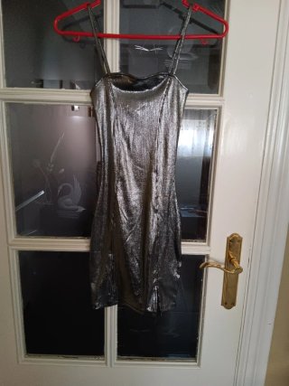 Vestido de fiesta plateado
