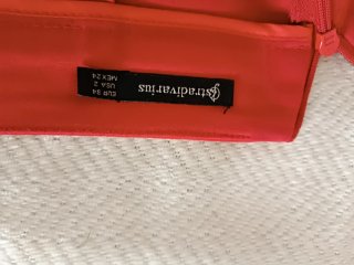 Falda pantalón Stradivarius roja T.34