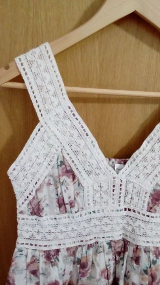 Vestidos nuevos floral y rosa