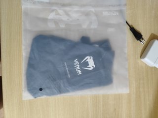 Camiseta Venum M Gris