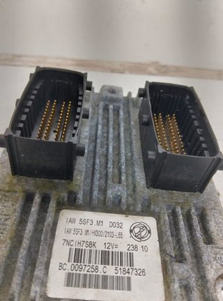 108588 centralita motor 51847326 fiat grande punto