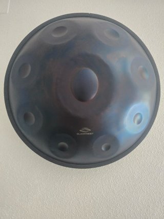 URGE-Handpan GLADFRESIT con soporte pared