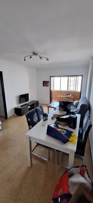 Se alquila piso semanal o por quincena en Cádiz