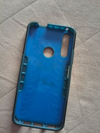 Funda Honor con soporte