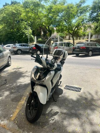 Honda SH 125i Scooter Blanca