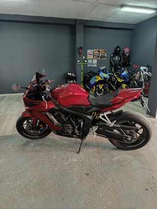 Honda CBR 650R 2021