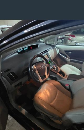 Toyota Prius 2012. LEER BIEN EL ANUNCIO. GRACIAS