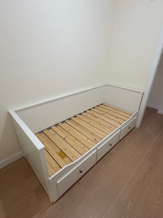 Cama nido blanca Ikea Hemnes con colchones