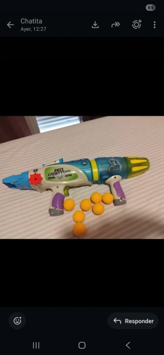 Pistola Buzz Lightyear con Bolas